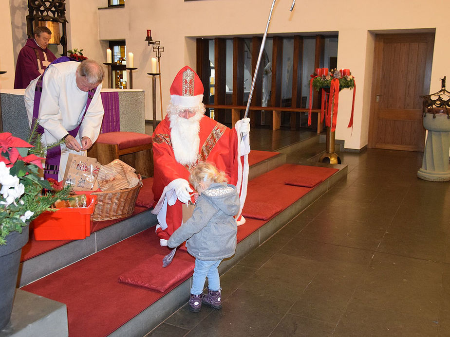 Der heilige Nikolaus in "Heilig Kreuz" Zierenberg